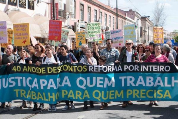 Proposta sobre reposição de rendimentos dos reformados